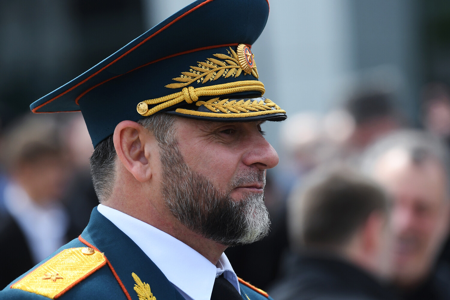 В Кремле объяснили невмешательство в инцидент с главой МЧС Чечни