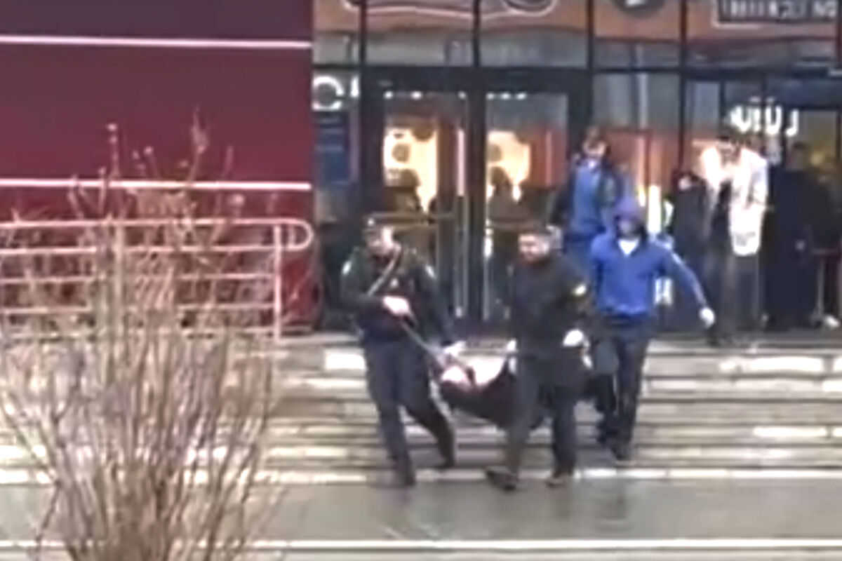 В Иркутске произошла стрельба в ТЦ после драки двух мужчин